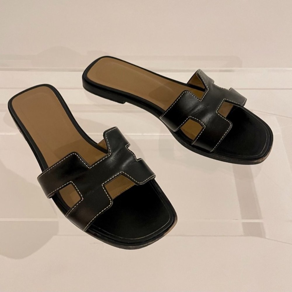 Hermès Oran Sandals in Black Box Calf Leather Size 36.5